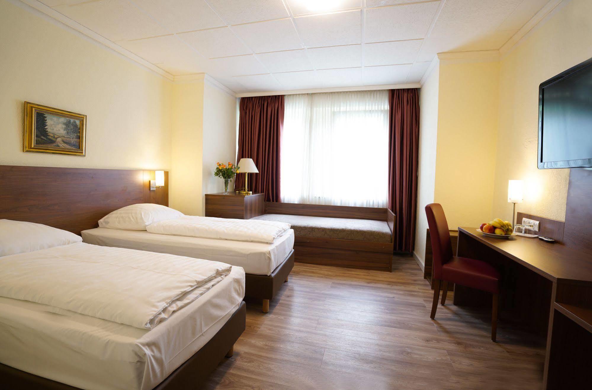 Hotel Schumacher Duesseldorf Luaran gambar